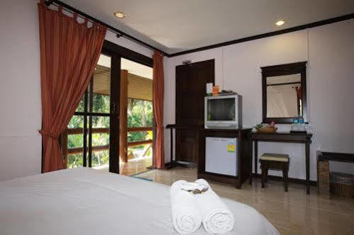 Pathu Resort Ranong Exterior photo